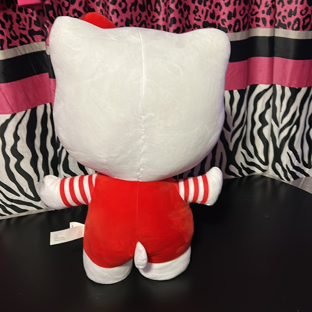 Hello kitty greeter - Picture 3 of 7